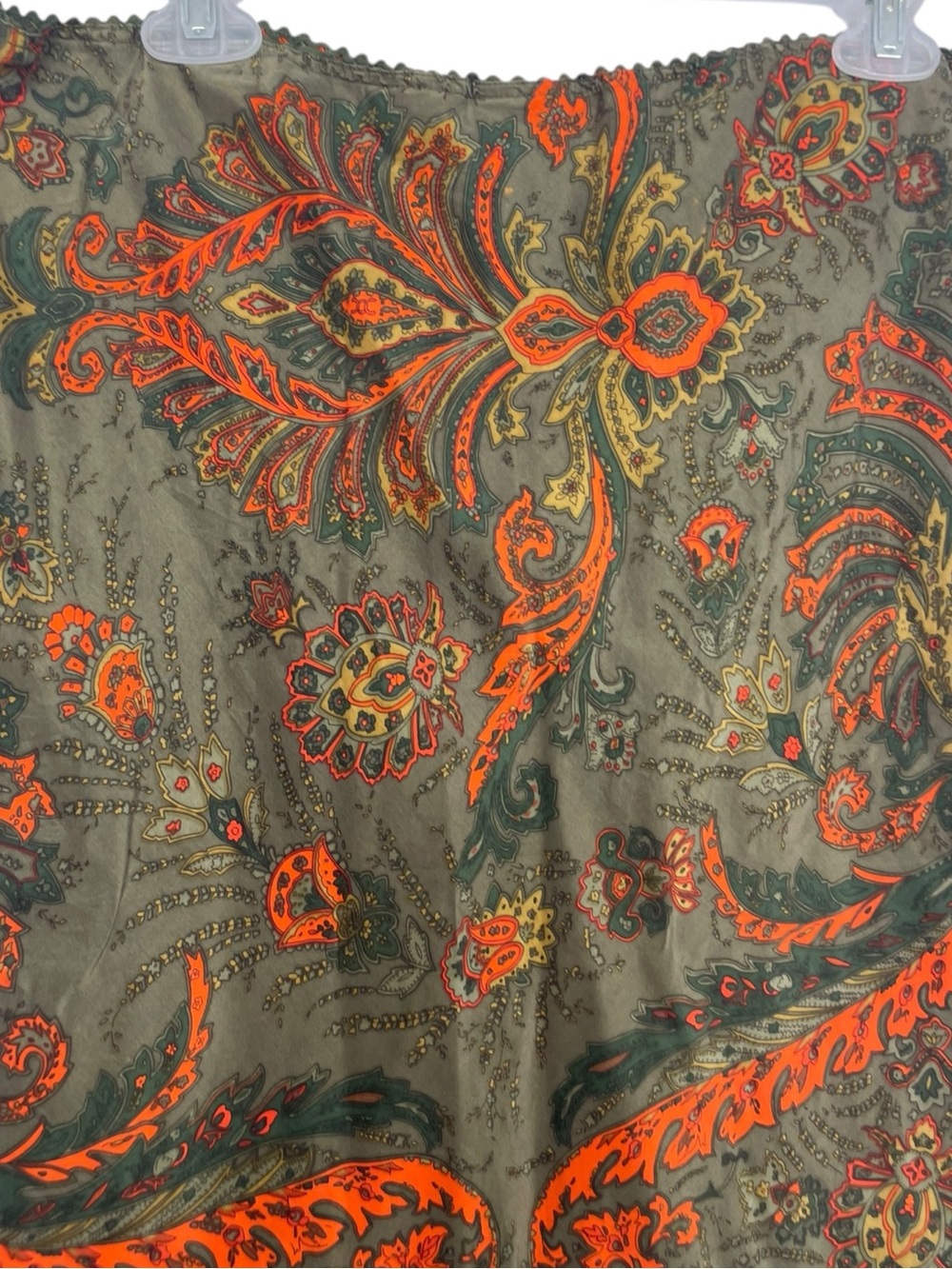 NY&Co. 100% Silk Midi Skirt Paisley 90s Olive Boho Earthtone Witchy LG Grunge - Picture 9 of 13